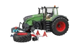 Bruder 4041 Fendt 15 Vario Met Monteur En Accessoires