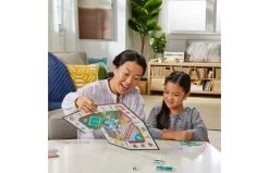 Hasbro Mijn Eerste Monopoly 10 Hasbro Mijn Eerste Monopoly -Bruder Winkel 96228379 0319304769